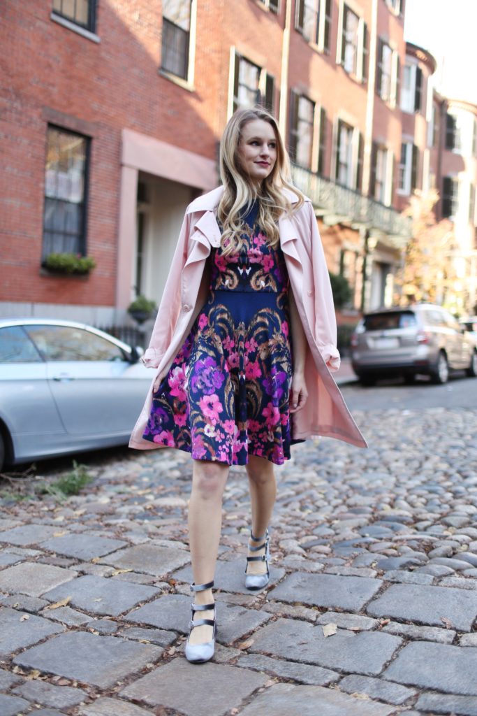 Lifestyle blogger, Leigha Gardner, of The Lilac Press wearing a pink and navy floral Maggy London dress in Boston's Beacon Hill.
