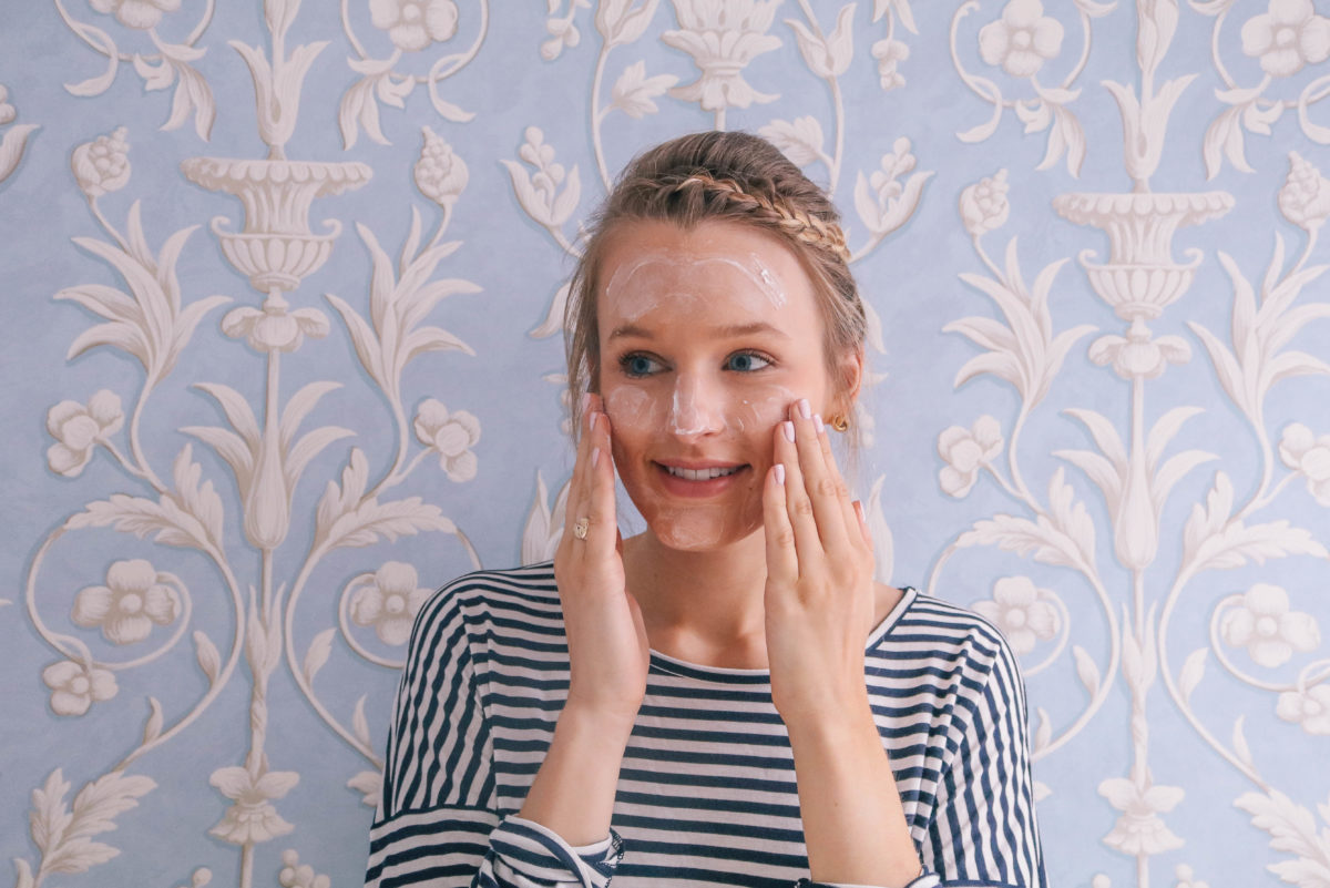 Style and beauty blogger, Leigha Gardner, of The Lilac Press using favorite springtime skin care products, just in time for a spring refresh!