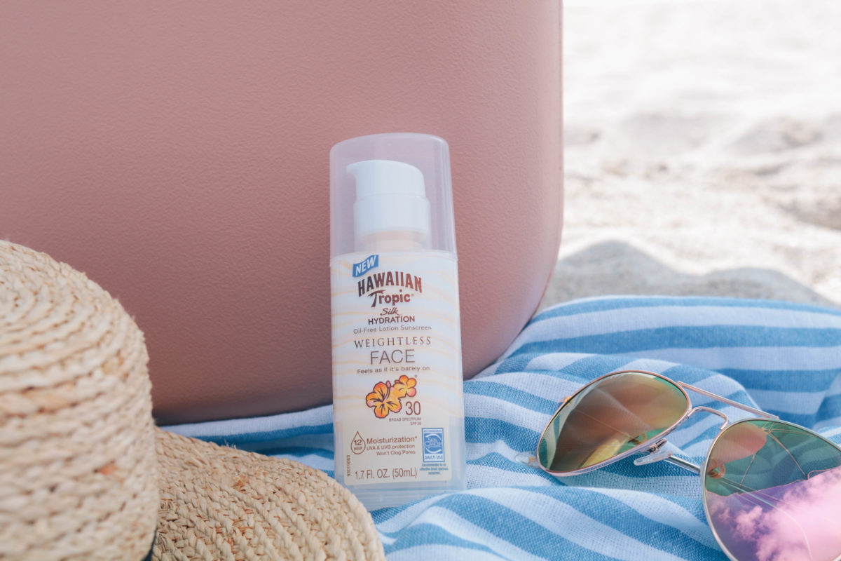 Style and beauty blogger, Leigha Gardner, of The Lilac Press shares a favorite sunscreen by Hawaiian Tropic for days in the sun in South Beach, Miami. 