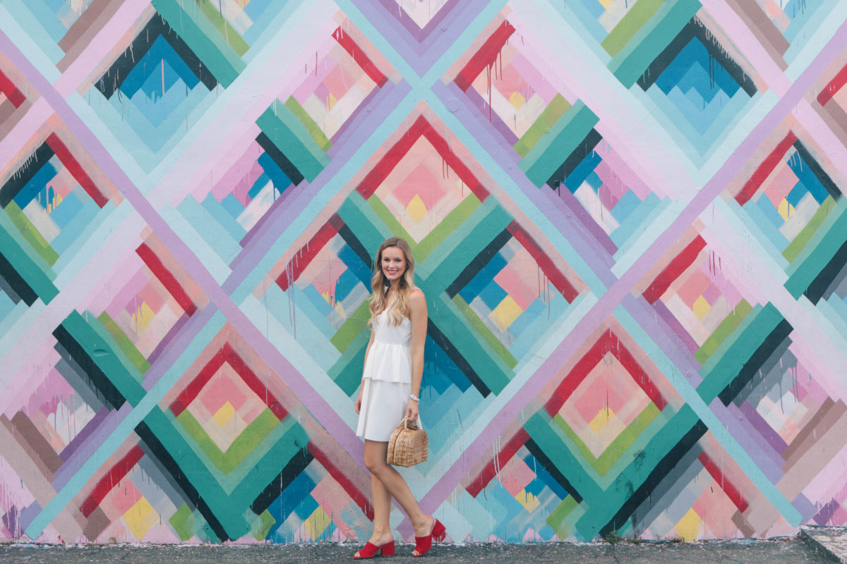 Lifestyle blogger, Leigha Gardner, on things to do and where to eat in a Miami travel guide