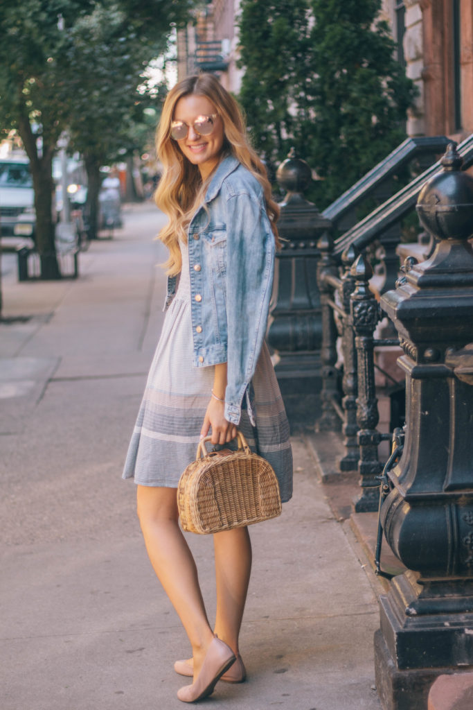 Fashion blogger, Leigha Gardner, of The Lilac Press detailing the qualities of the perfect summer dress.