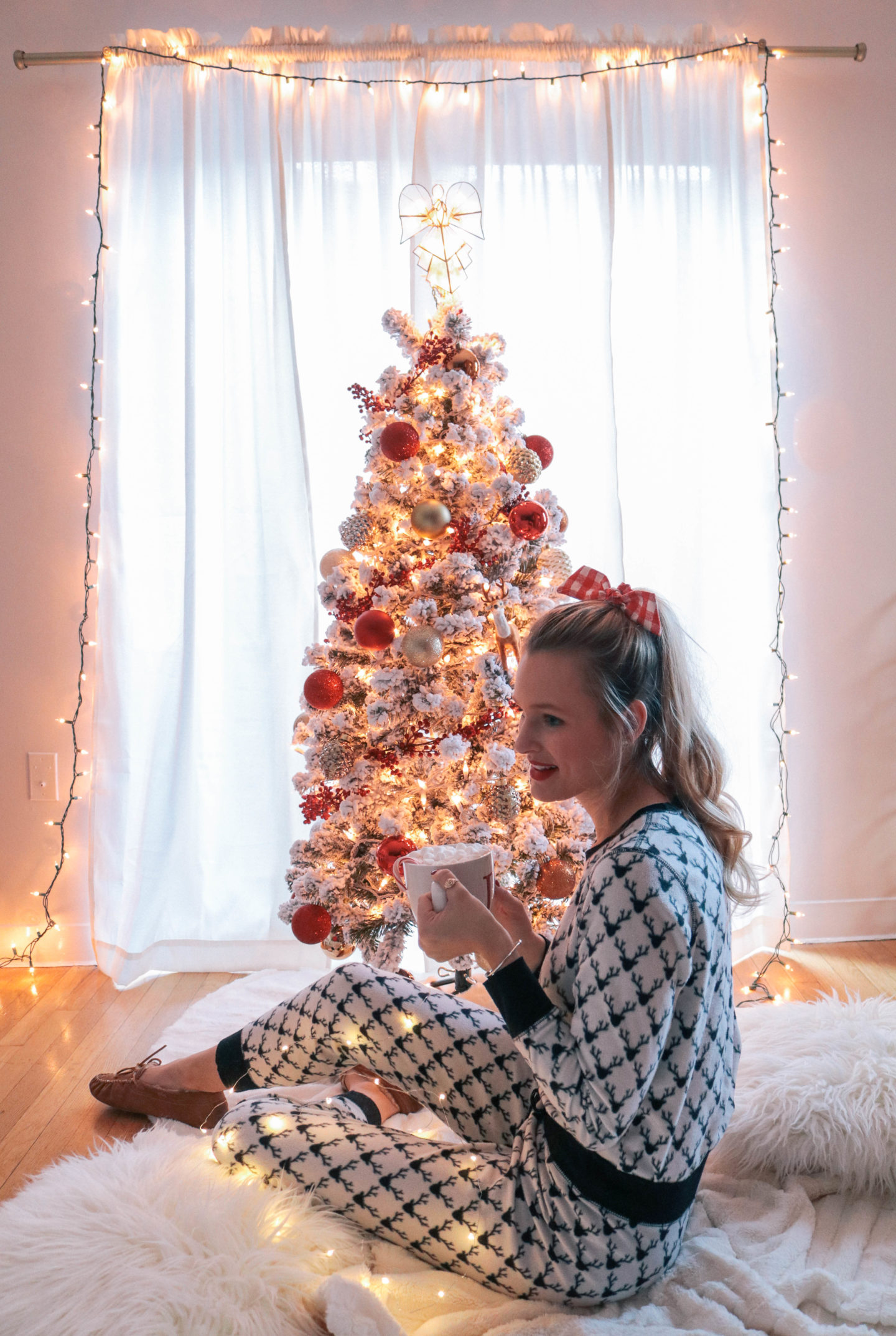 Lifestyle blogger, Leigha Gardner, of The Lilac Press on 5 things to be thankful for this holiday season