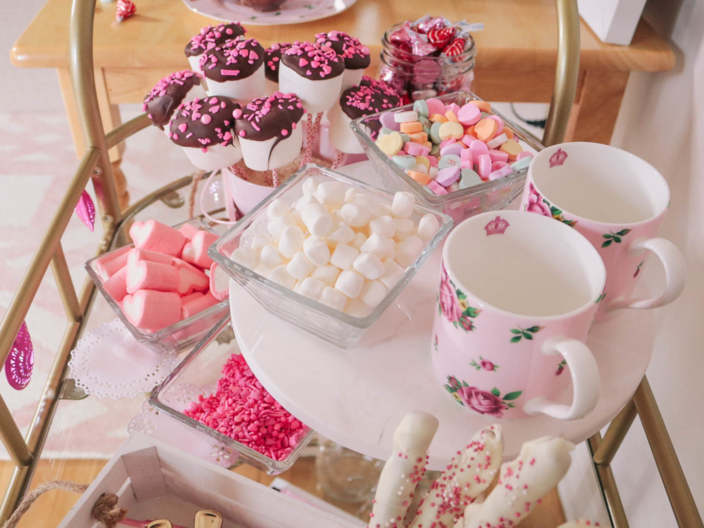 Valentines Day Hot Cocoa Bar