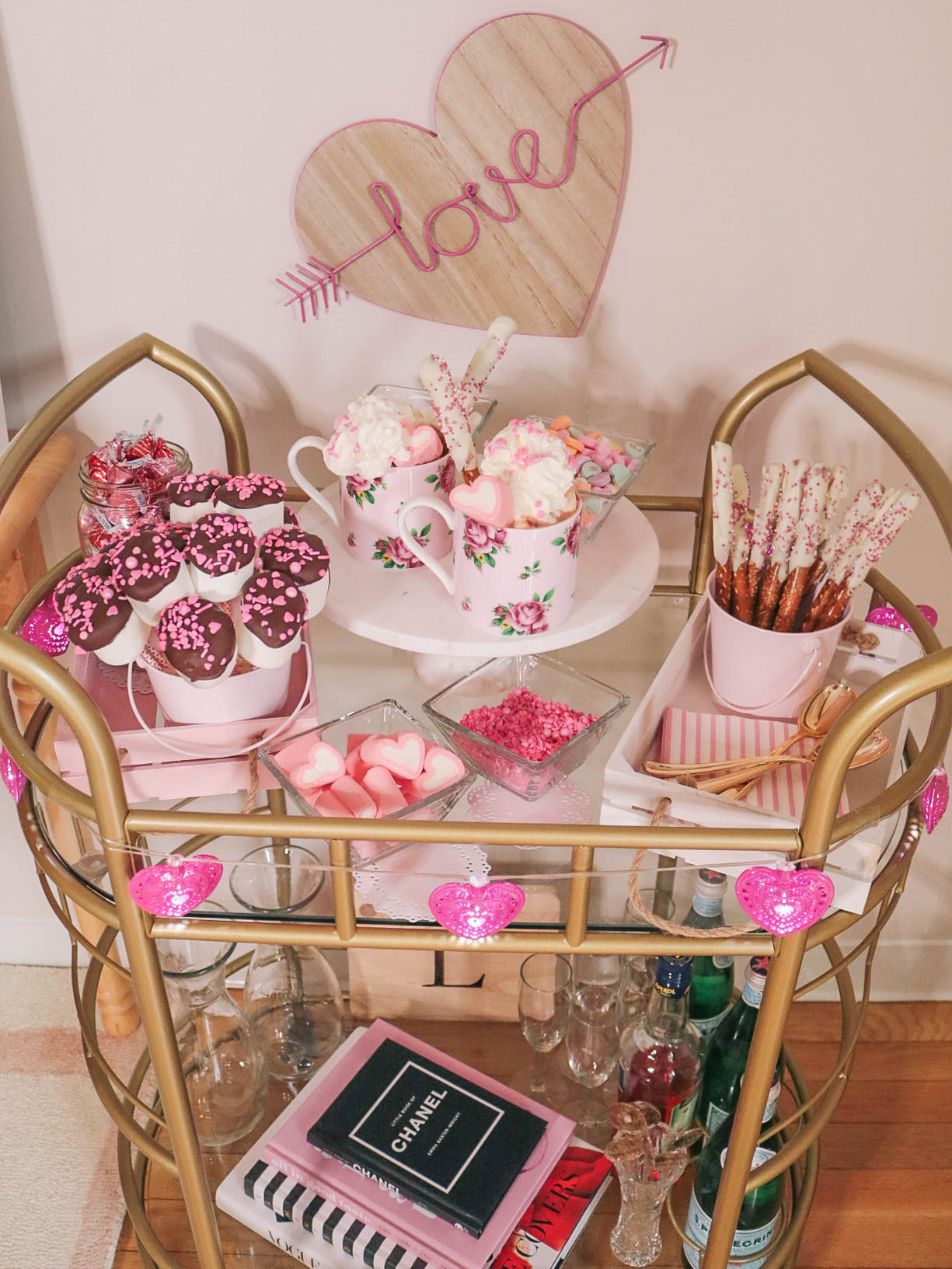 Valentines Day Hot Cocoa Bar